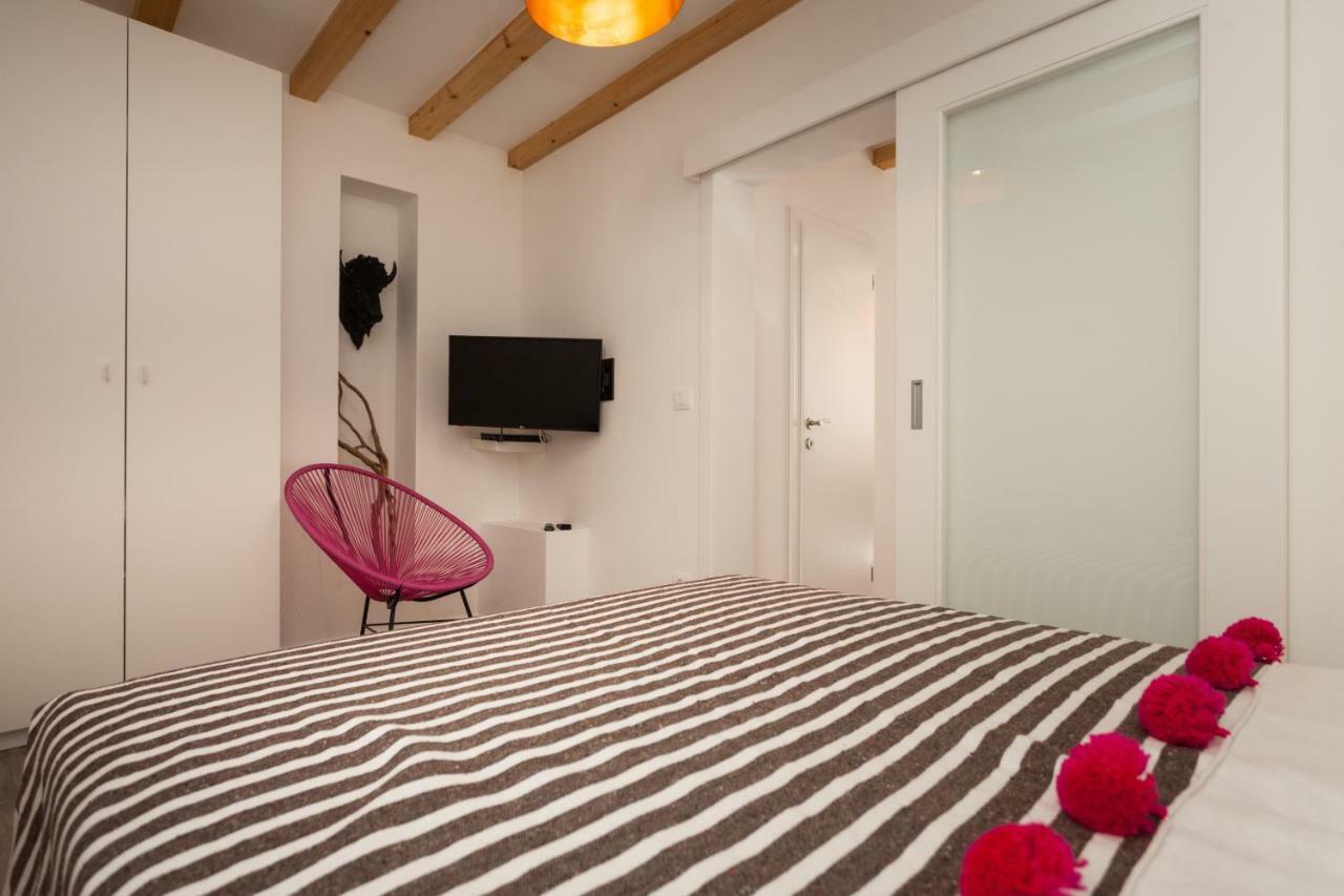 Apartments Stube 4 โรวีน ภายนอก รูปภาพ